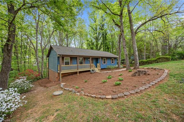 2869 Millwheel Road, Pfafftown, NC 27040