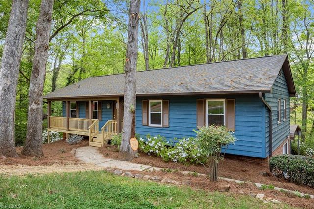2869 Millwheel Road, Pfafftown, NC 27040