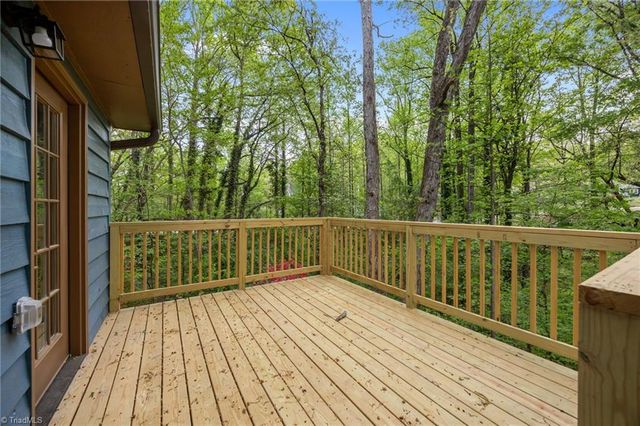 2869 Millwheel Road, Pfafftown, NC 27040
