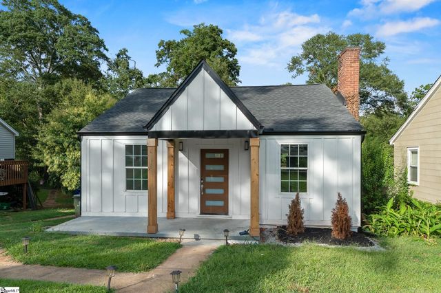 14 Hawthorne Lane, Greenville, SC 29605