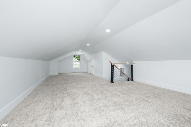 14 Hawthorne Lane, Greenville, SC 29605