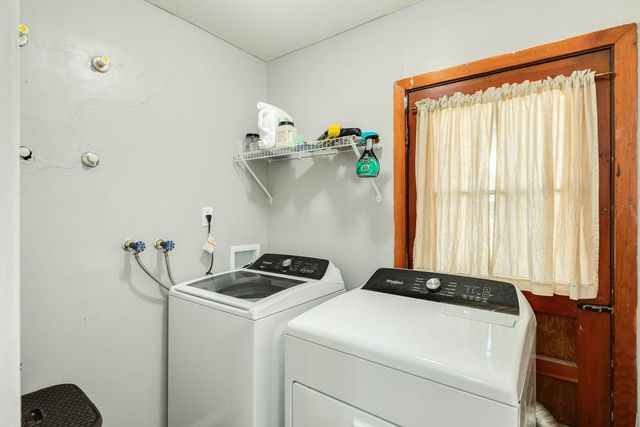 2109 N Tinsley Street, Angleton, TX 77515