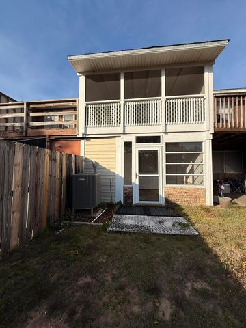 148 5Th Avenue F4, Shalimar, FL 32579