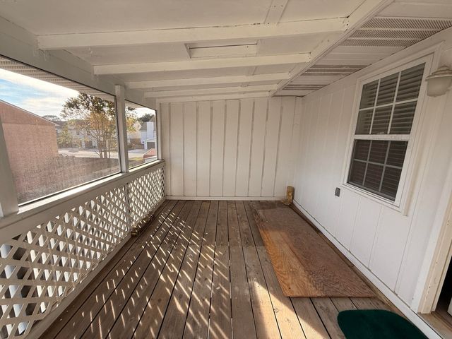 148 5Th Avenue F4, Shalimar, FL 32579