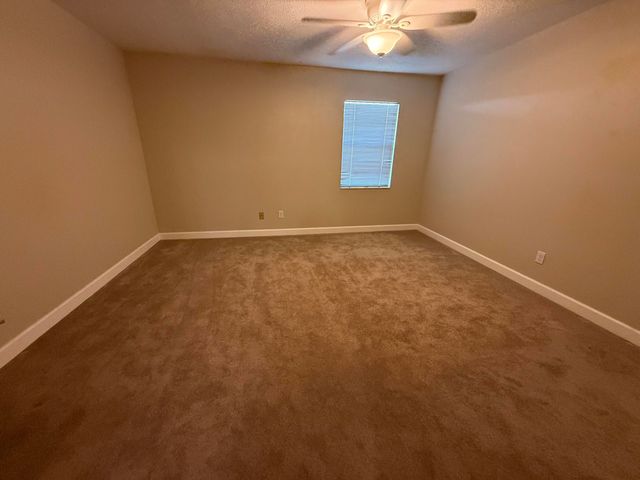 148 5Th Avenue F4, Shalimar, FL 32579