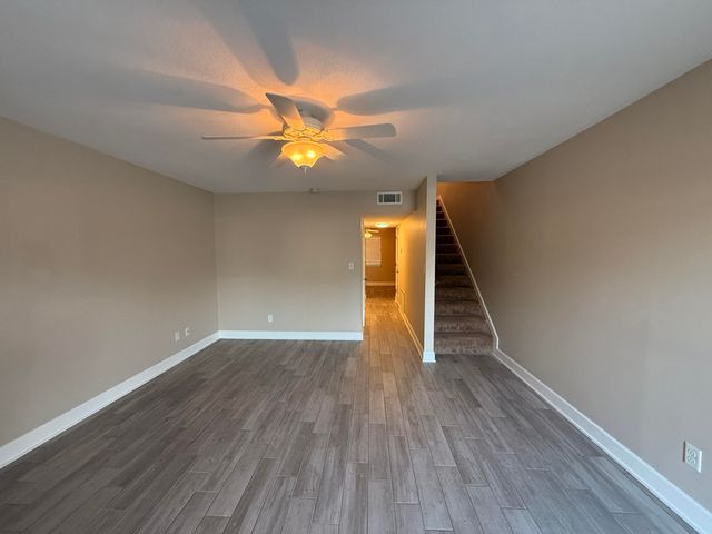 148 5Th Avenue F4, Shalimar, FL 32579