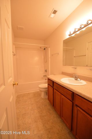 236 Smallwood Road, Hubert, NC 28539