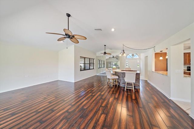 1929 TRADEWINDS CIRCLE, Venice, FL 34293