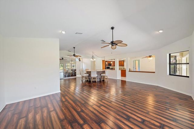 1929 TRADEWINDS CIRCLE, Venice, FL 34293