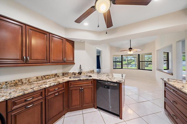 1929 TRADEWINDS CIRCLE, Venice, FL 34293