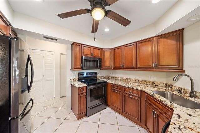 1929 TRADEWINDS CIRCLE, Venice, FL 34293