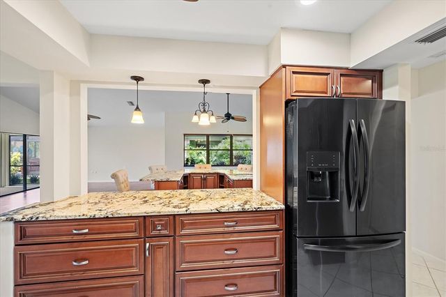 1929 TRADEWINDS CIRCLE, Venice, FL 34293