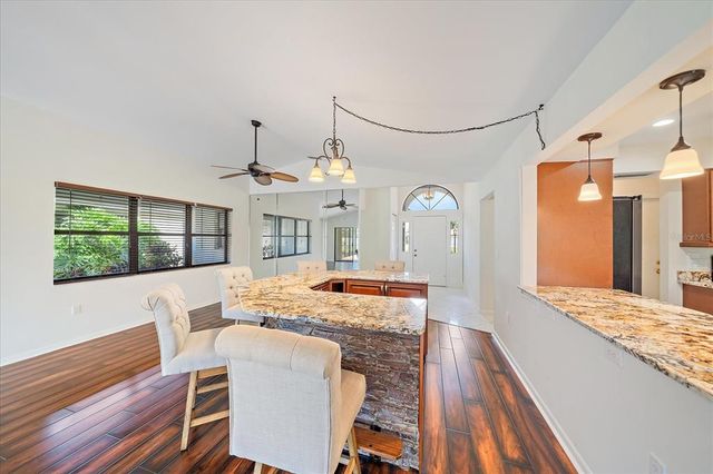 1929 TRADEWINDS CIRCLE, Venice, FL 34293