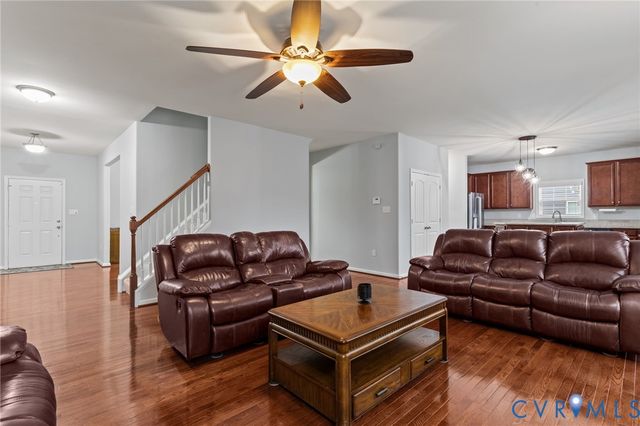 13831 Mangrove Bay Dr, Chester, VA 23836