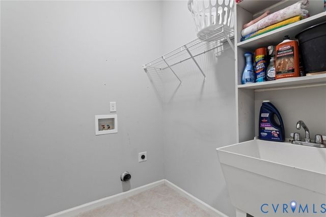 13831 Mangrove Bay Dr, Chester, VA 23836