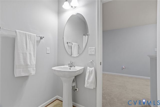 13831 Mangrove Bay Dr, Chester, VA 23836