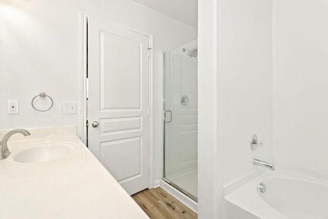 9927 Sanders Rose Lane, Houston, TX 77044