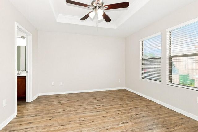 9927 Sanders Rose Lane, Houston, TX 77044