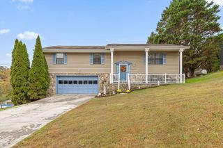 37 Robert E Lee Drive, Ringgold, GA 30736