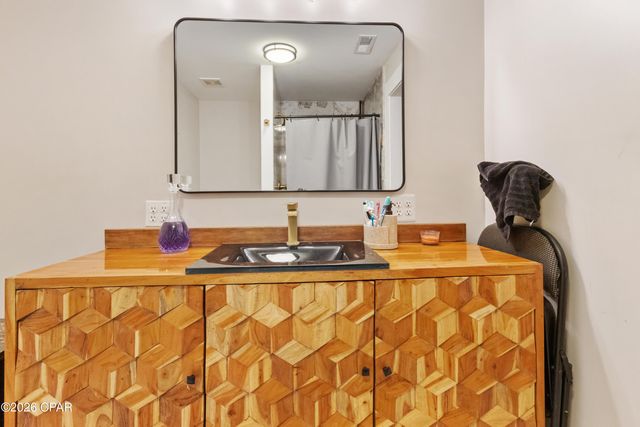 1301 New York Avenue, Lynn Haven, FL 32444