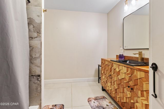 1301 New York Avenue, Lynn Haven, FL 32444