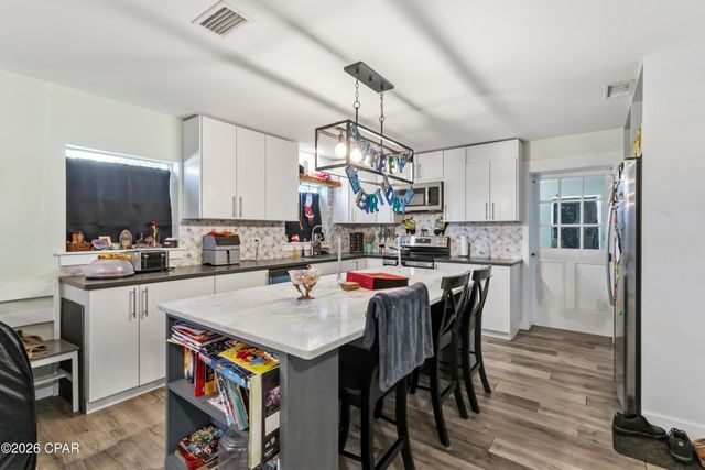 1301 New York Avenue, Lynn Haven, FL 32444