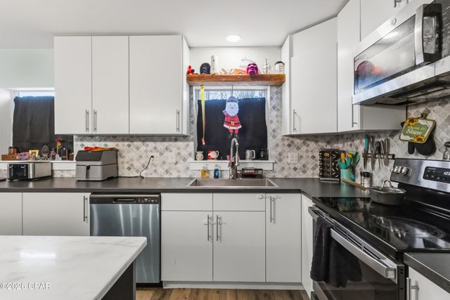 1301 New York Avenue, Lynn Haven, FL 32444