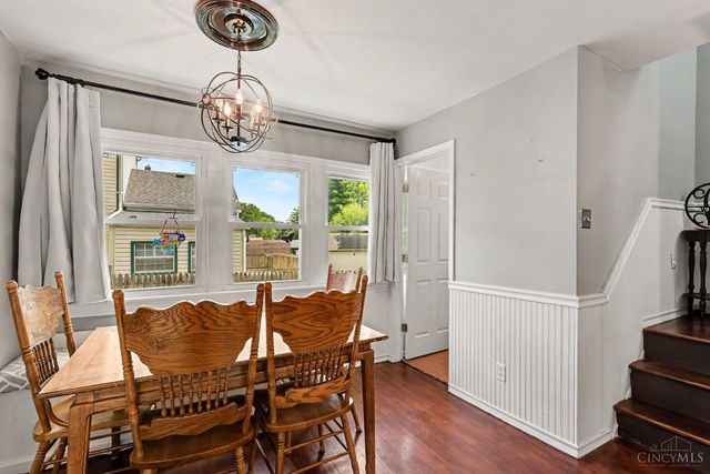 6735 Parkland Avenue, Cincinnati, OH 45233