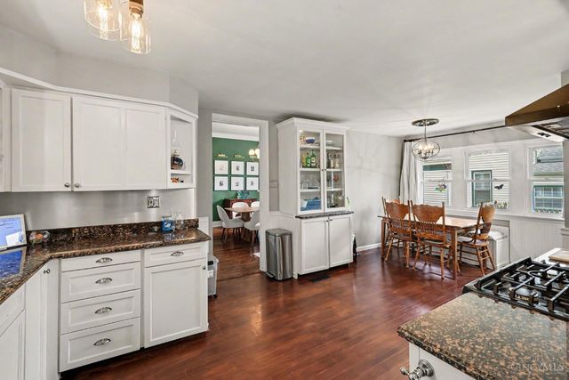 6735 Parkland Avenue, Cincinnati, OH 45233