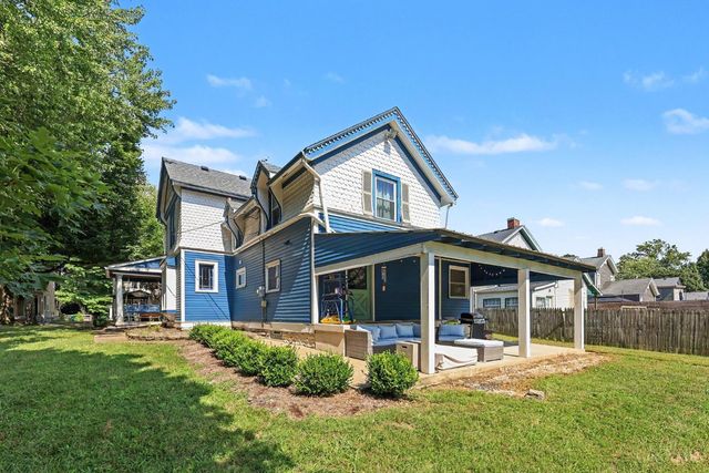 6735 Parkland Avenue, Cincinnati, OH 45233