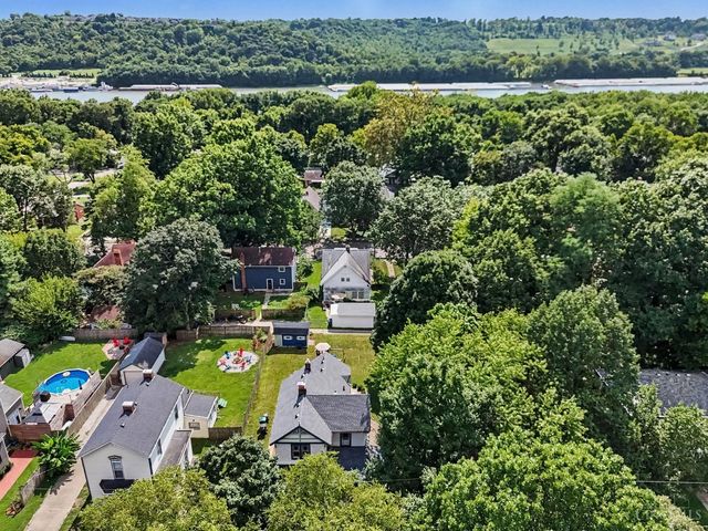 6735 Parkland Avenue, Cincinnati, OH 45233
