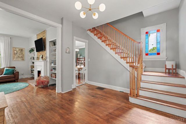 6735 Parkland Avenue, Cincinnati, OH 45233