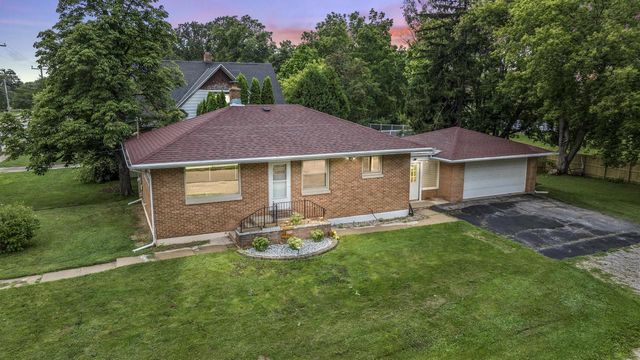 1412 W 9TH AVENUE, Oshkosh, WI 54902