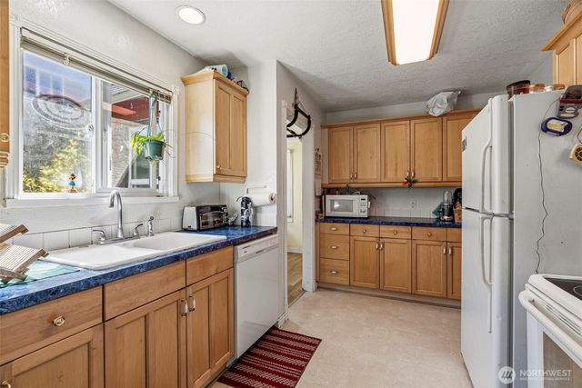 540 27th Avenue, Longview, WA 98632