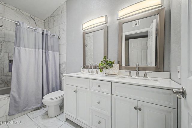 5421 N 73RD Drive, Glendale, AZ 85303