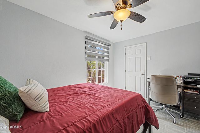 5421 N 73RD Drive, Glendale, AZ 85303