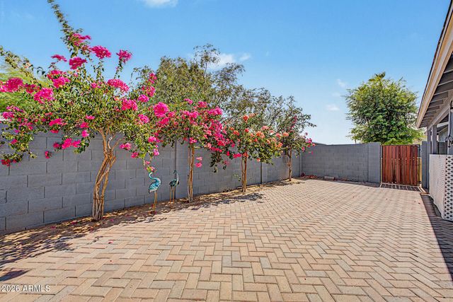 5421 N 73RD Drive, Glendale, AZ 85303
