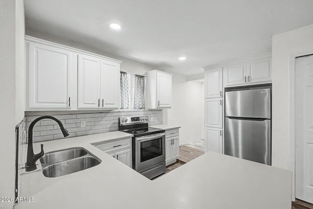 5421 N 73RD Drive, Glendale, AZ 85303