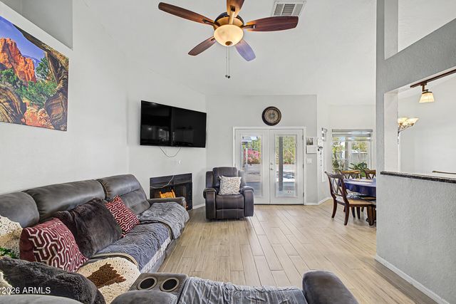 5421 N 73RD Drive, Glendale, AZ 85303