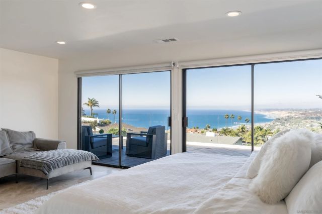 7274 Via Capri, La Jolla, CA 92037