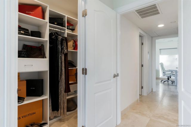 7274 Via Capri, La Jolla, CA 92037