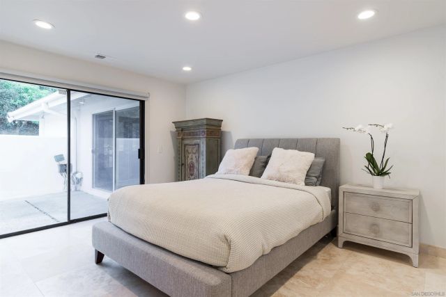 7274 Via Capri, La Jolla, CA 92037