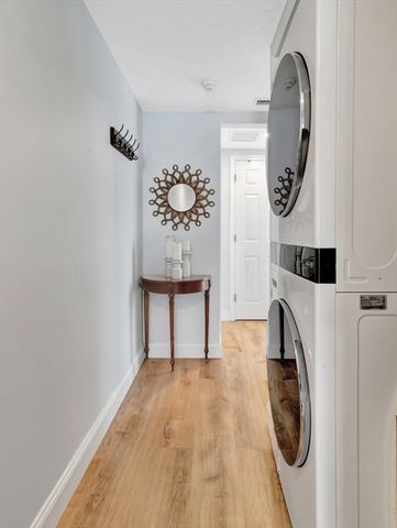 180 Cadish Avenue 4, Hull, MA 02045