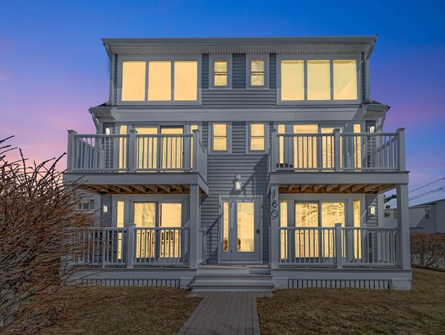 180 Cadish Avenue 4, Hull, MA 02045