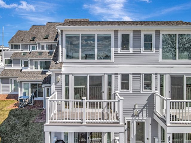 180 Cadish Avenue 4, Hull, MA 02045