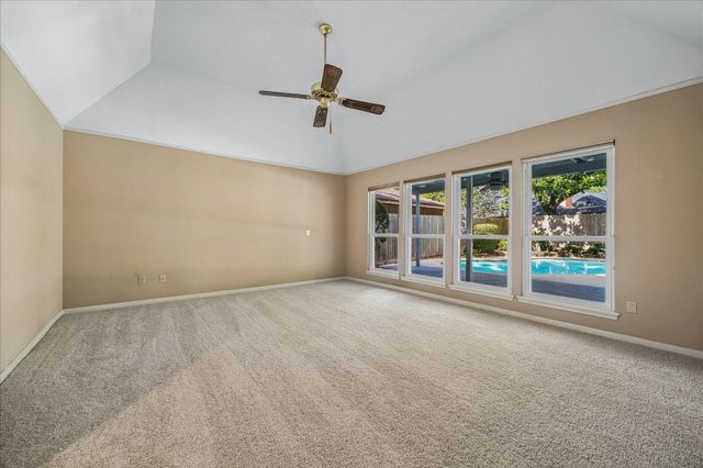 3407 Park Royal Drive, Kingwood, TX 77339