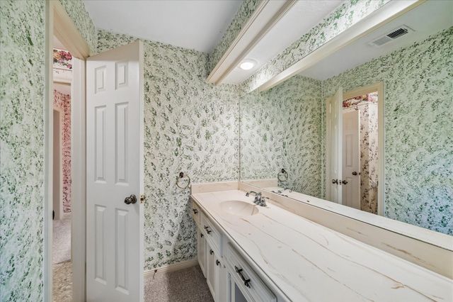 3407 Park Royal Drive, Kingwood, TX 77339