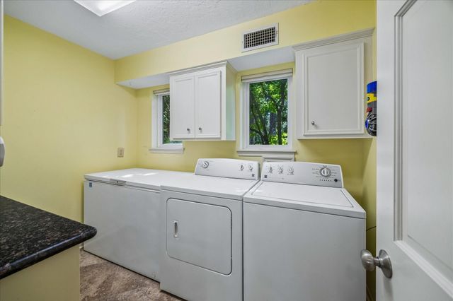3407 Park Royal Drive, Kingwood, TX 77339