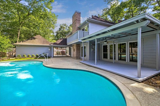 3407 Park Royal Drive, Kingwood, TX 77339