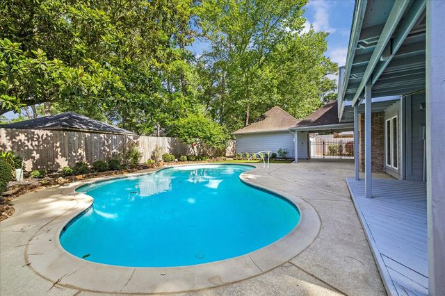 3407 Park Royal Drive, Kingwood, TX 77339